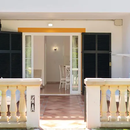 Con Estupenda Terraza-a4 *